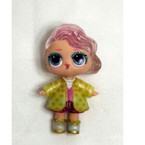 L.O.L. Surprise Glitter Globe Doll from the Winter Disco